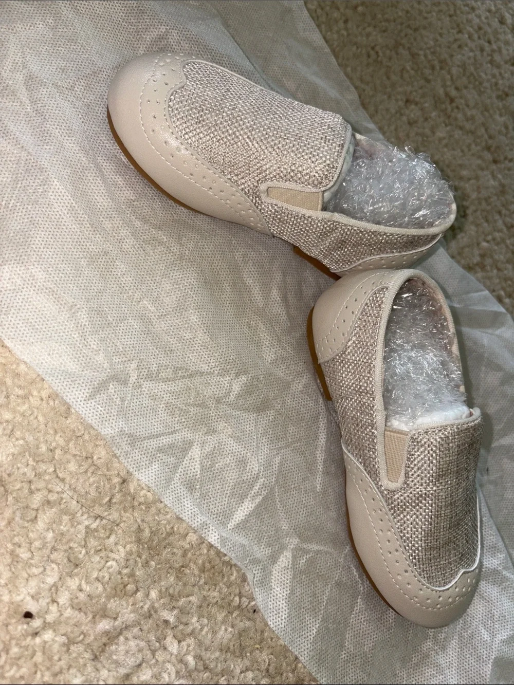 Slip-On Moccasins in Cream Tan - Soft Comfort Loafers